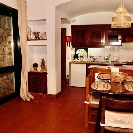 Villa Jacaranda - 550M From The Beach - Free Wifi - By Bedzy Albufeira Exterior photo