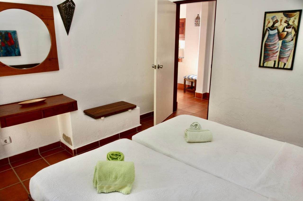 Villa Jacaranda - 550M From The Beach - Free Wifi - By Bedzy Albufeira Exterior photo
